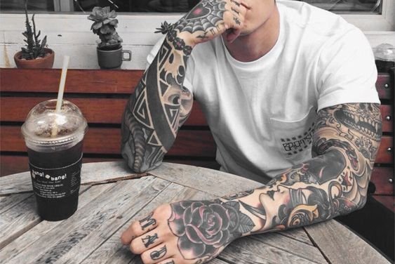 16f13320e4cb4cb563a74649c021d3fa