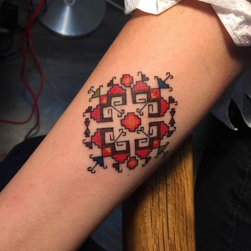 Embroidery_Tattoos_are_a_THING_now_8