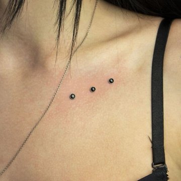 Плоскостной пирсинг (12)