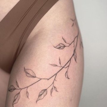 Тату на бедре (22)