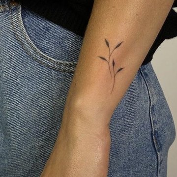 Тату на запястье (22)